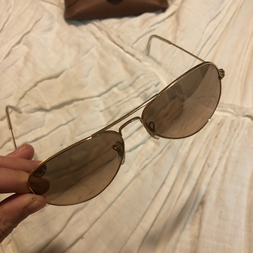 Ray-Ban Aviators - Picture 3 of 3